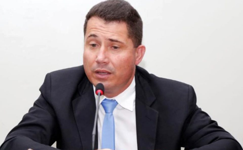 Retrato de Lúcio Renato, ex-vereador e comunicador local em Piraquara